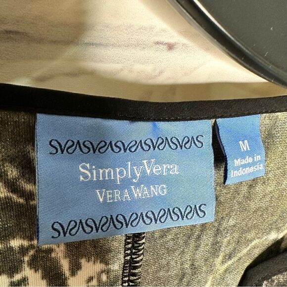 Simply Vera medium black dress - Picture 6 of 6